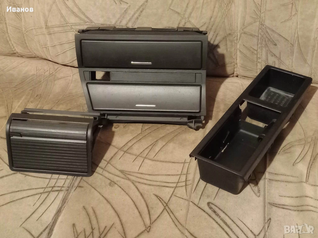 конзола пепелник жабка за BMW E46, снимка 1