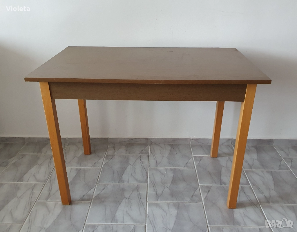 Маса от ПДЧ с размери дължина 1м х ширина 60см х височина 73см, снимка 1