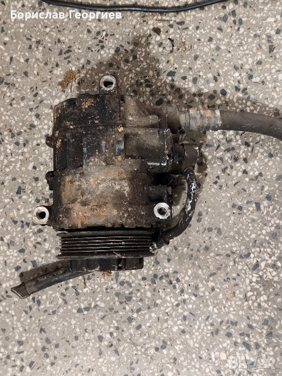 Компресор за климатик за мерцедес ц класа 2004г става за всички мотори предифейслифта , снимка 1