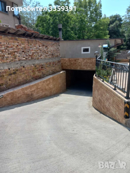 Подземно паркомясто под наем в жк Лазур от собственик, снимка 1