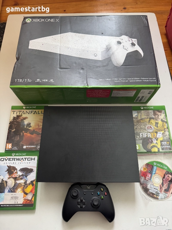 Xbox One X Scorpio Edition 1TB, снимка 1