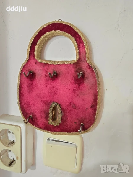 Стара царска кадифена закачалка за ключове , снимка 1