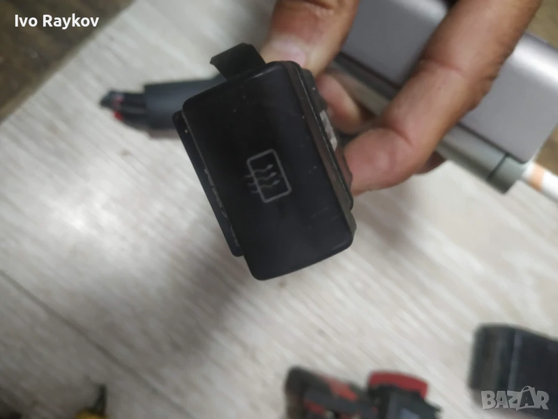 Бутон подгрев задно стъкло за Seat Ibiza III , 6L1 959 621., снимка 1