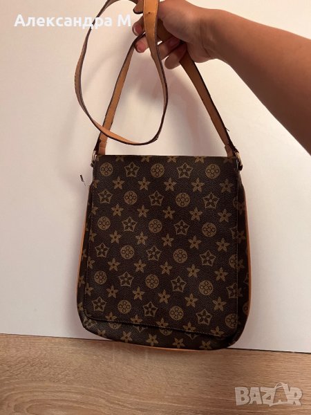 Louis Vuitton малка чантичка реплика, снимка 1