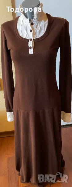 Кафява рокля с бяла яка., снимка 1