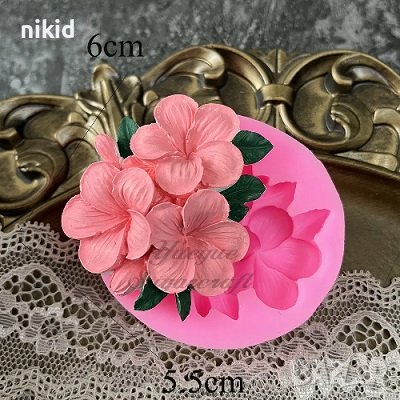 3 цветчета цвят прасковен с листа цвете силиконов молд форма фондан гипс свещ декор, снимка 1