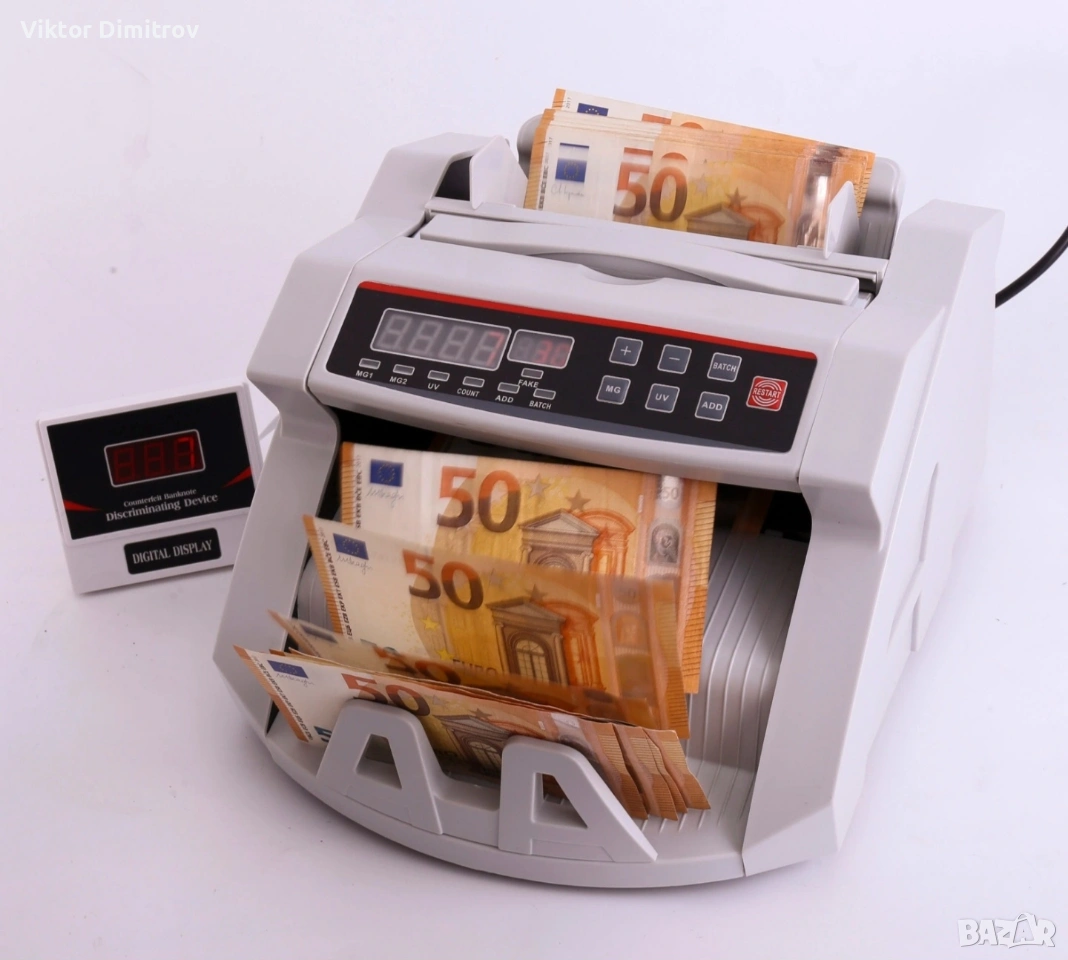 машина за пари , снимка 1