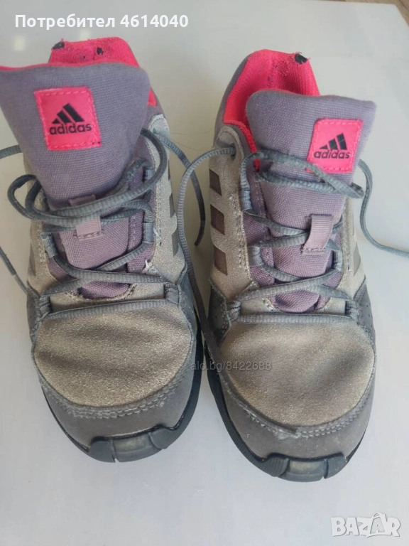 Обувки маратонки Адидас размер 35, снимка 1