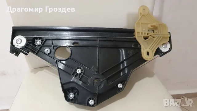 Механизъм за повдигане на стъкло за задна дясна врата за Renault Clio V / Рено Клио 5 (след 2019г), снимка 3 - Части - 47865974