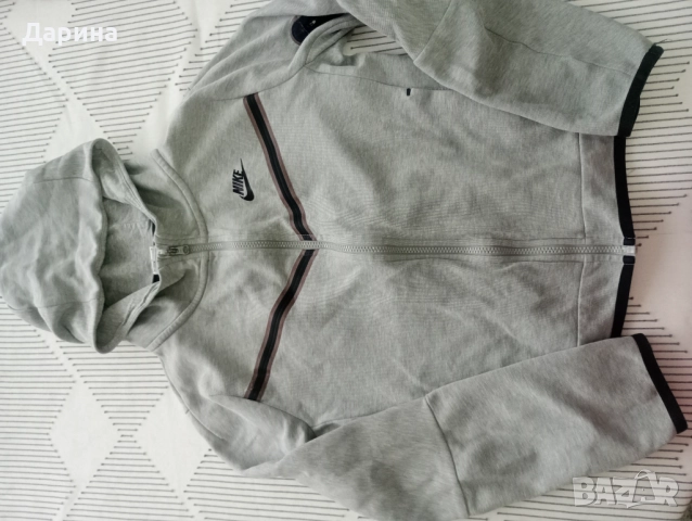 Суитчер, снимка 5 - Детски анцузи и суичери - 51707412