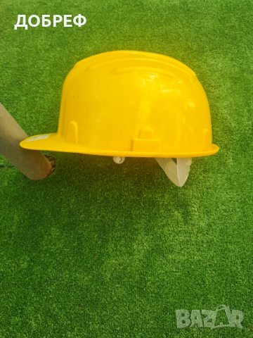 Строителни каски 4 броя, снимка 4 - Други - 51547032