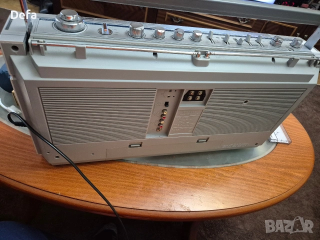 радиокасетофон , снимка 9 - Радиокасетофони, транзистори - 53663692