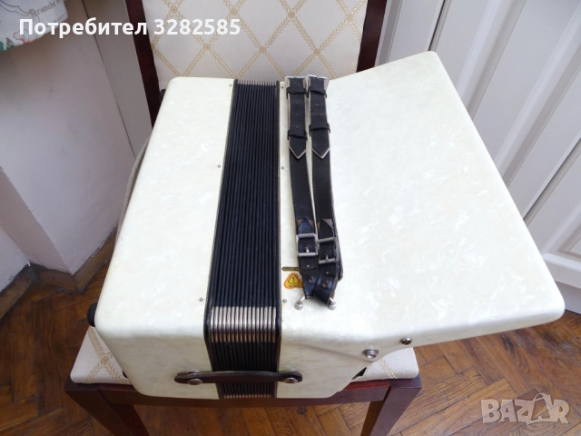 Акордеон Велтмайстер Стела 60 баса, снимка 17 - Акордеони - 52804496