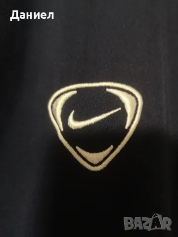 Детско горнище Nike , снимка 3 - Детски анцузи и суичери - 48774626