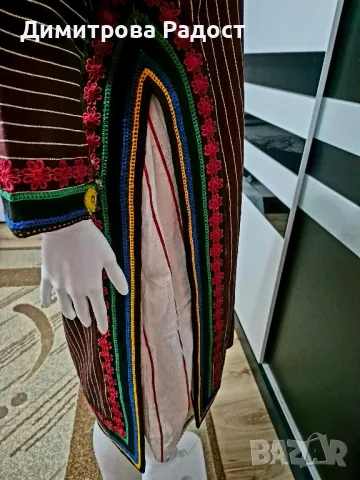 Автентична родопска носия! Състояние без забележки! , снимка 6 - Антикварни и старинни предмети - 48869783