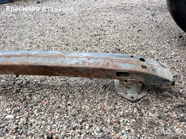 Основа задна броня за Тойота корола версо. 2004-2009г, снимка 2 - Части - 52634283