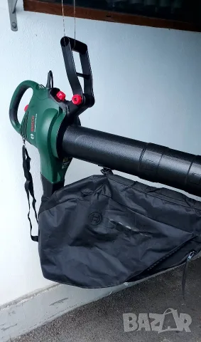 ЛИСТОСЪБИРАЧ BOSCH UNIVERSAL GARDEN TIDY 3000 W, МАКСИМУМ СКОРОСТ НА ИЗДУХВАНЕ 285 km/h , снимка 5 - Градинска техника - 55780184