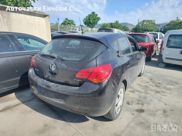 Opel Astra
1.7дизел, Хечбек, Употребяван, На части, снимка 4 - Автомобили и джипове - 51048792