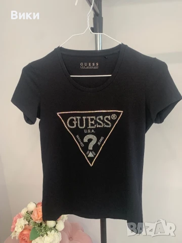 Тениска Guess размер М, подходяща и за S, снимка 6 - Тениски - 50593734
