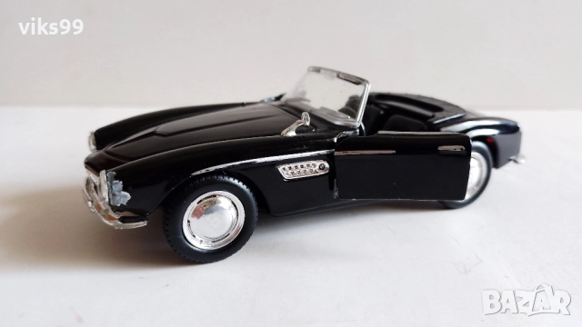 Bburago BMW 507 1957 Spider - Мащаб 1:32, снимка 2 - Колекции - 52376995
