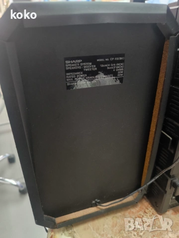 Ретро касетофон Sharp CD X9 boombox, снимка 9 - Радиокасетофони, транзистори - 53260798