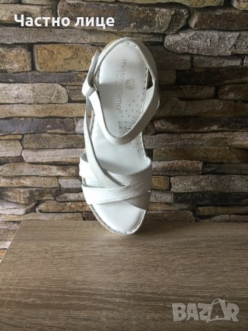 Дамски бели сандали от естествена кожа №36, снимка 1 - Сандали - 41558881