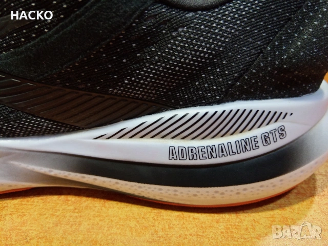 Маратонки Brooks Adrenaline GTS 24 Номер 44.5 Стелка 28.5 см. 100% Оригинални Внос от Англия, снимка 7 - Маратонки - 53785878