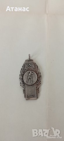 Значки, снимка 14 - Антикварни и старинни предмети - 42068128