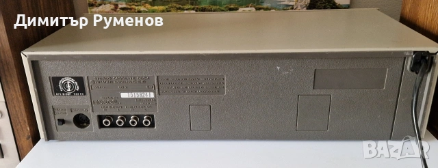 Касетен дек Hitachi D-E10, снимка 11 - Декове - 53752398