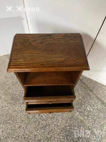 Нощно шкафче, снимка 2 - Шкафове - 52876857