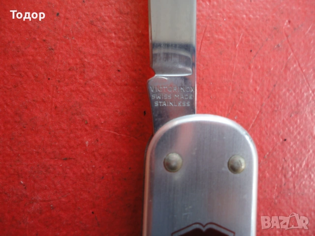 Луксозен швейцарски нож 11, снимка 2 - Ножове - 53028033