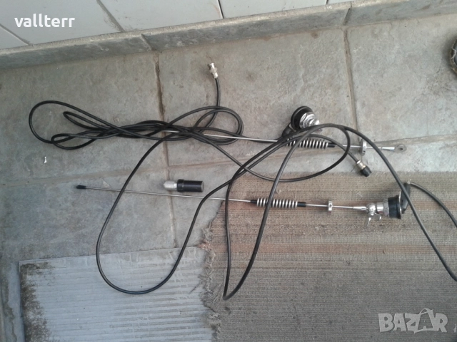 куфар инсрументи,радио станции ретро,фотоапарати лот,антени, снимка 10 - Други стоки за дома - 52790737