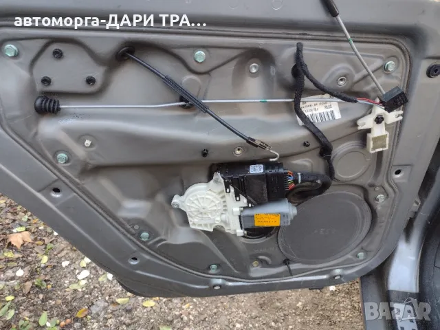 Стъкло-повдигач за Фолксваген Голф 4/Бора заден ляв(шофьорска)страна 