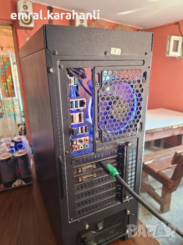 gaming компютър, снимка 2 - Геймърски - 52103926
