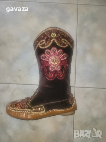 монголски везани нови ботуши 36 номер