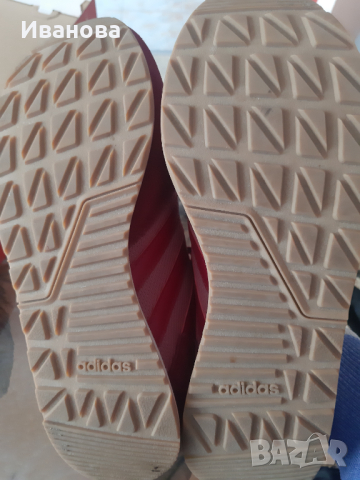 Дамски маратонки Adidas , снимка 2 - Маратонки - 44761371