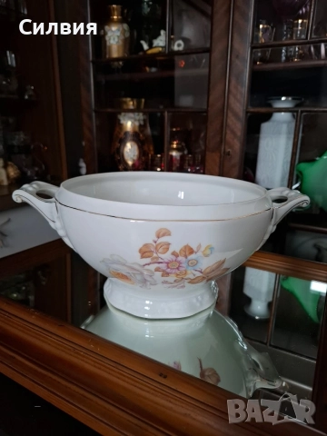 Стар красив супник (без капак), снимка 4 - Антикварни и старинни предмети - 52678741