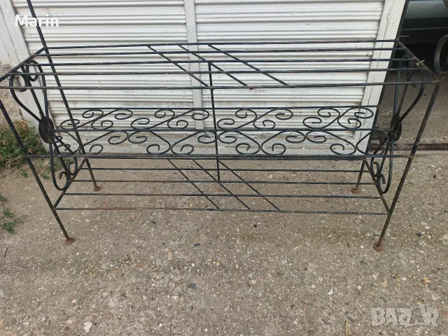 стилаж за обувки на три нива запазен, снимка 3 - Етажерки - 56083314