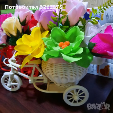 Ретро велосипед с размери 25см дължина и 23см височина със скандинавски мъх и сапунени цветя, снимка 5 - Декорация за дома - 44371737