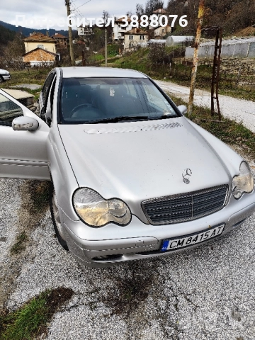 Mercedes W203 C180 На части, снимка 2 - Автомобили и джипове - 52711902
