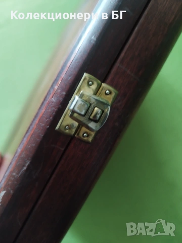 ДЪРВЕНА КУТИЯ ЗА СЪХРАНЕНИЕ НА МОНЕТИ /виж описанието/, снимка 6 - Нумизматика и бонистика - 53648509