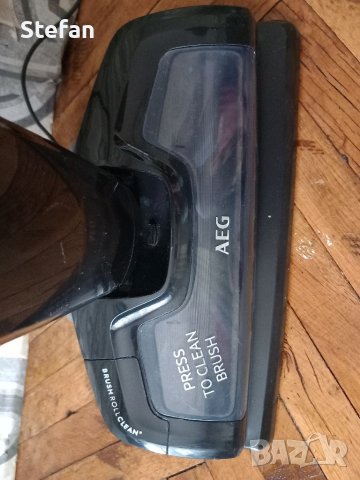 Акумулаторна прахосмукачка AEG - CX 8, снимка 3 - Прахосмукачки - 41185546