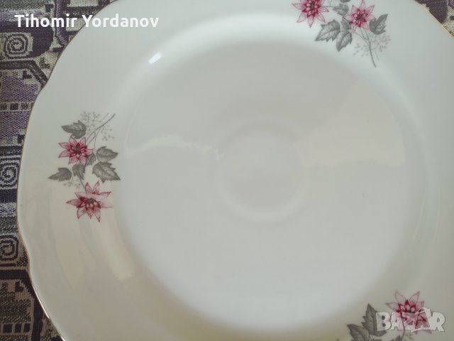  Български порцелан -НОВ сервиз за храненеИЗИДА, снимка 5 - Сервизи - 33890812