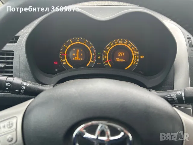 Тойота аурис 1,6 vvt-I 124кс, снимка 8 - Автомобили и джипове - 49705859