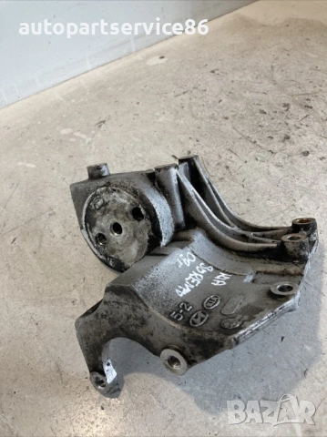 Стойка за скоба на алтернатор за KIA Sorento 2.5 CRDi (2009) 170HP, снимка 3 - Части - 53315546