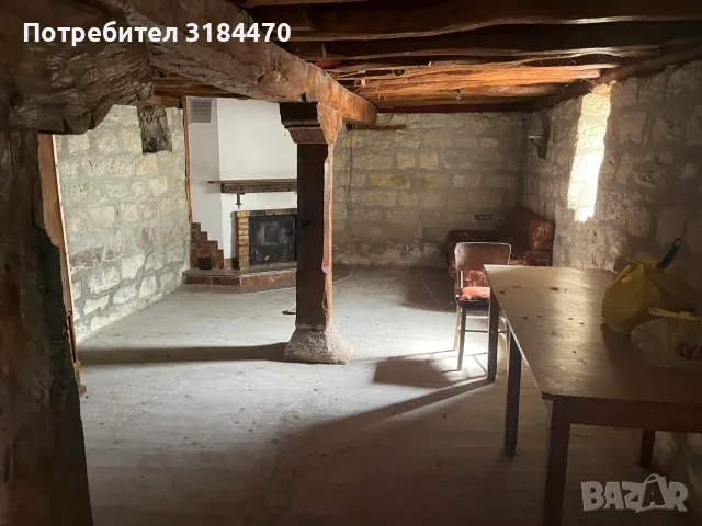  КЪЩА С ГОЛЯМ ДВОР В СЕЛО ИЗБУЛ   , снимка 11 - Къщи - 56040065