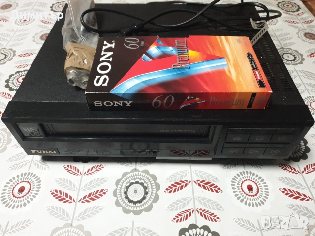 видеоплеър FUNAI, снимка 2 - Плейъри, домашно кино, прожектори - 52012229