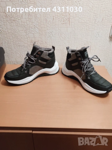 Нови FILA 42 номер, снимка 5 - Маратонки - 53474714