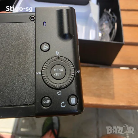 НОВ Комплект: Дигитален Фотоапарат 4K Ultra HD (64MP) за Влогове + 32GB Карта + 2 Батерии, снимка 7 - Фотоапарати - 56161674