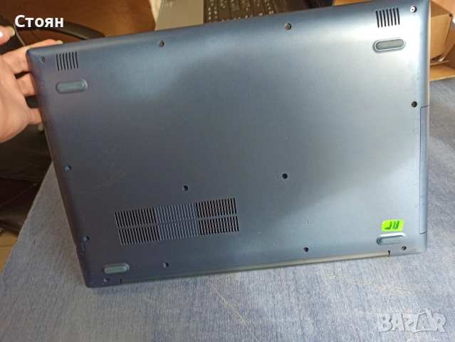 Лаптоп Lenovo ideapad 330-15 I GM, снимка 4 - Лаптопи за дома - 53379969